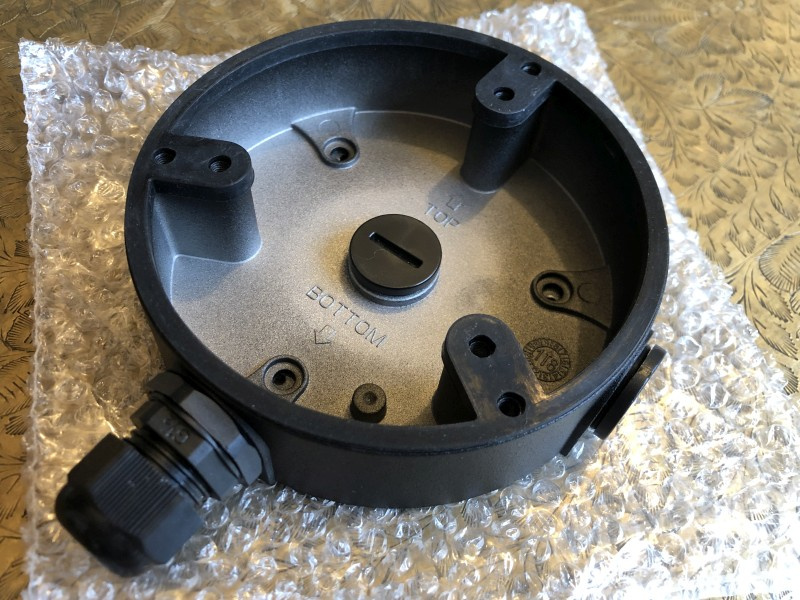 Kovová instalační krabice pro kamery - 2