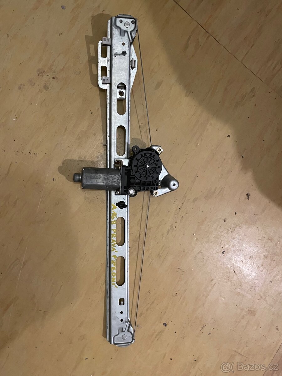 Pravá přední elektrická stahovačka - A 168 - 2