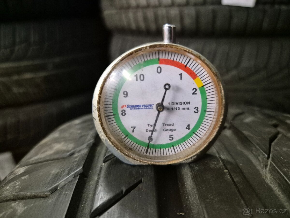 225/45 R18 CONTINENTAL (4,5mm) č.16092//B8 - 2