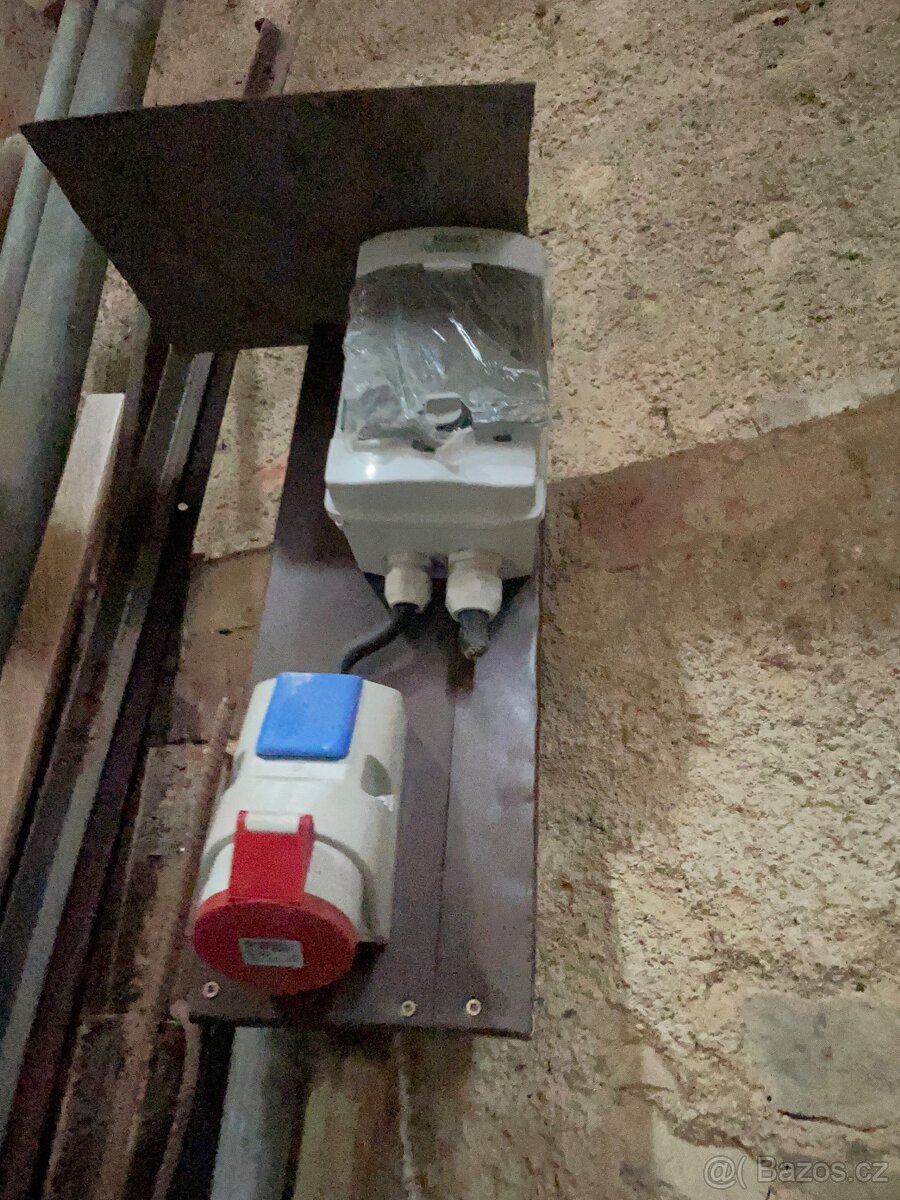 Stavební rozvadec - 2