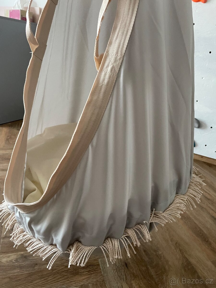 Dětské houpací křeslo - 2