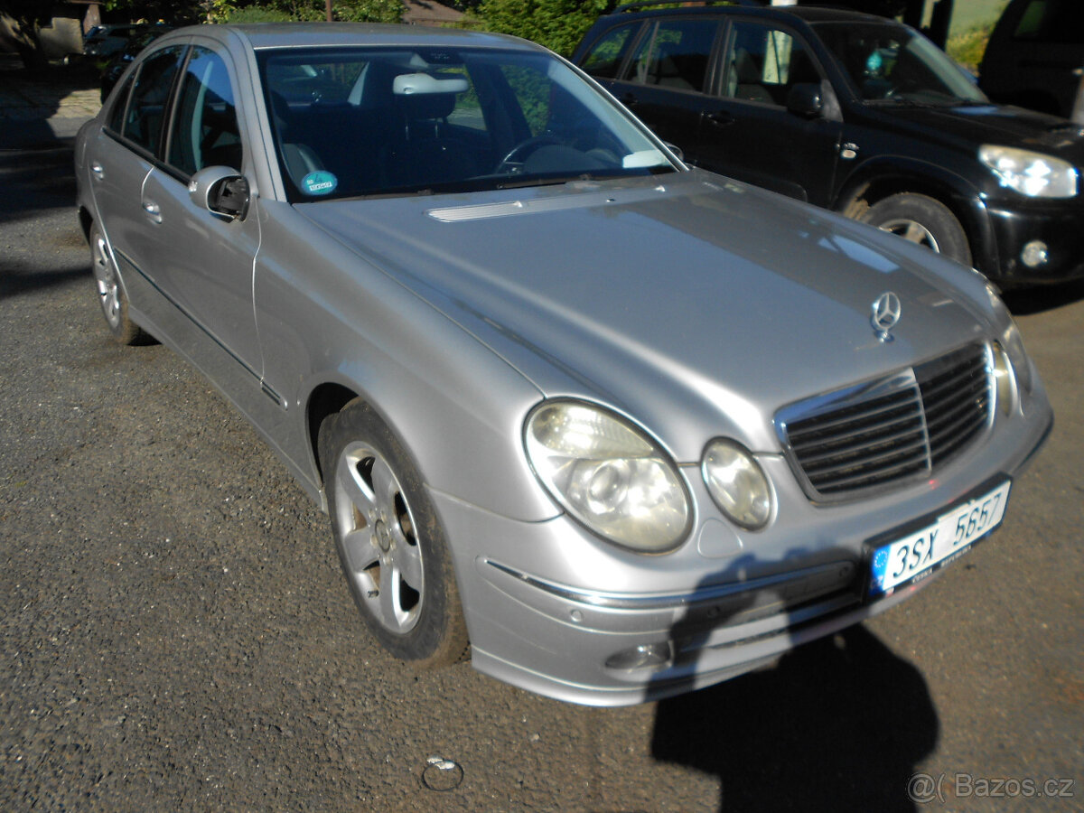 Mercedes-Benz E 220CDI - 2