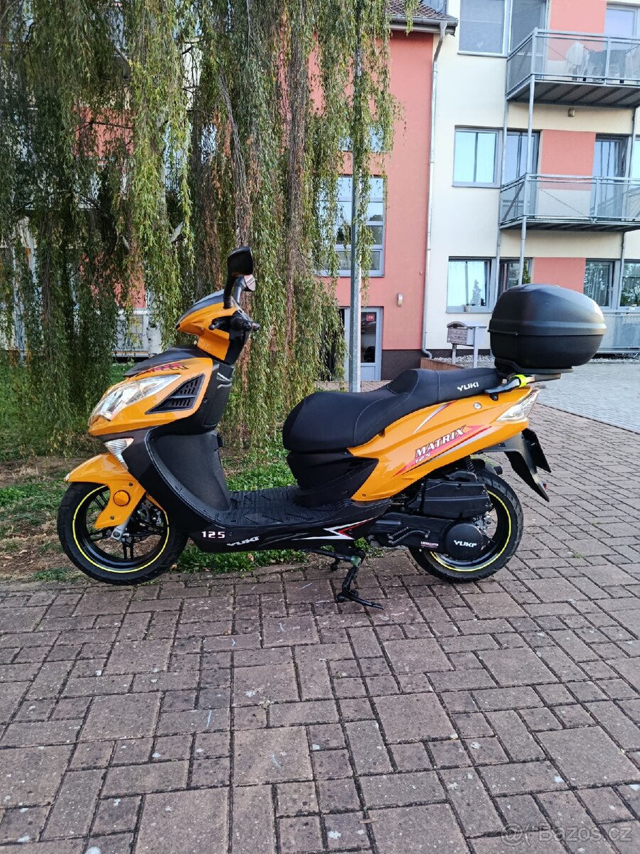 Skútr Yuki Matrix 125 - 2
