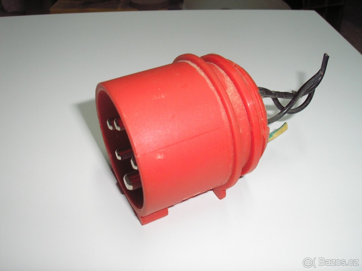 vypínač a zásuvka , - 2