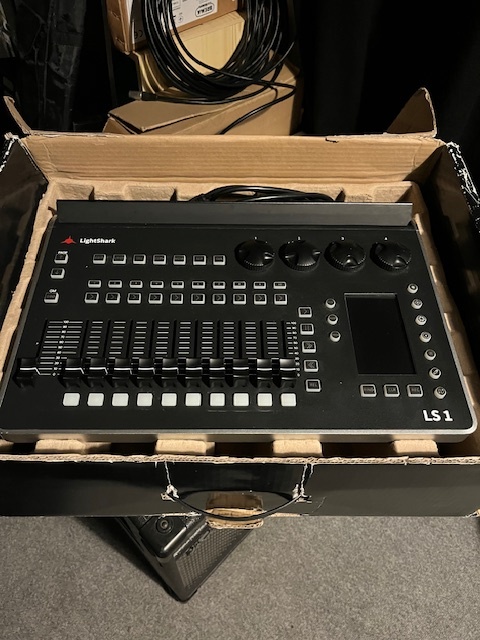 Světelný pult LightShark LS-1 - 2