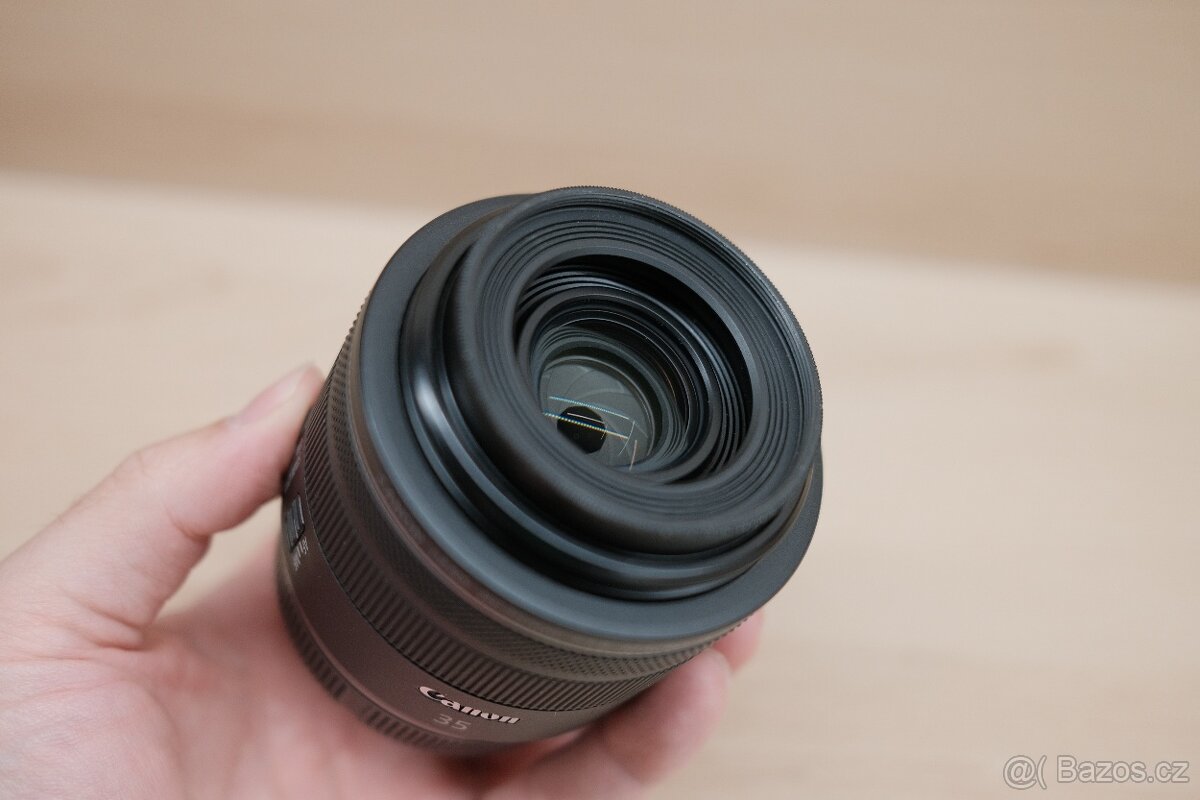 Canon RF 35 mm f/1,8 MACRO IS STM - 2