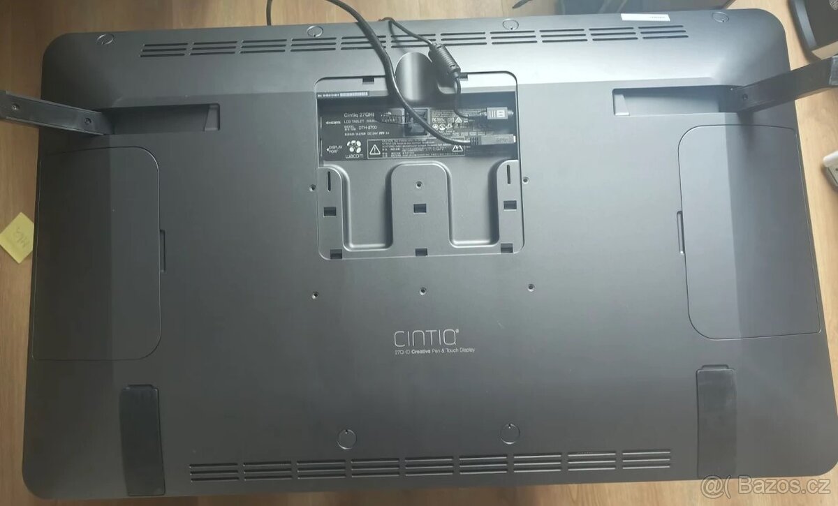 Wacom Cintiq 27QHD Touch - 27 " | 2560 × 1440 px (QHD) - 2