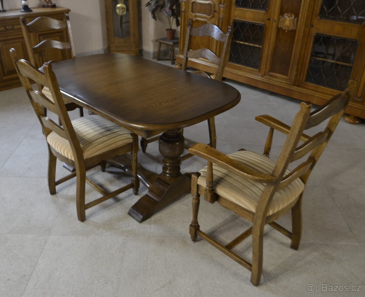 Dubový, rozkládací, rustik. jídelní set a 3 židle+ křesílko. - 2