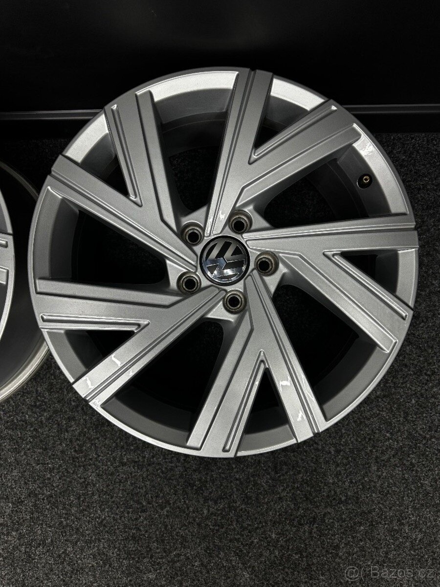 Alu VW 5x112 18” BERGAMO - 2