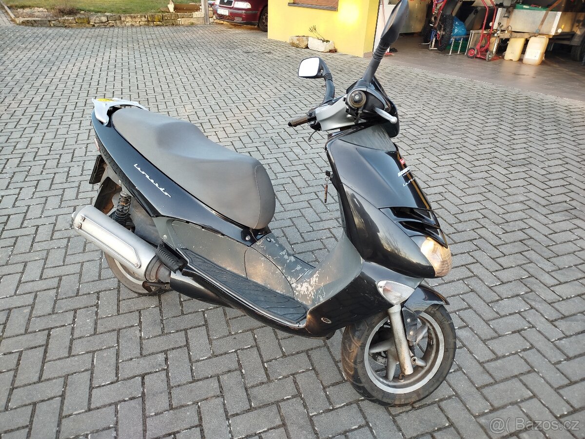 Aprilia Leonardo 150 - 2