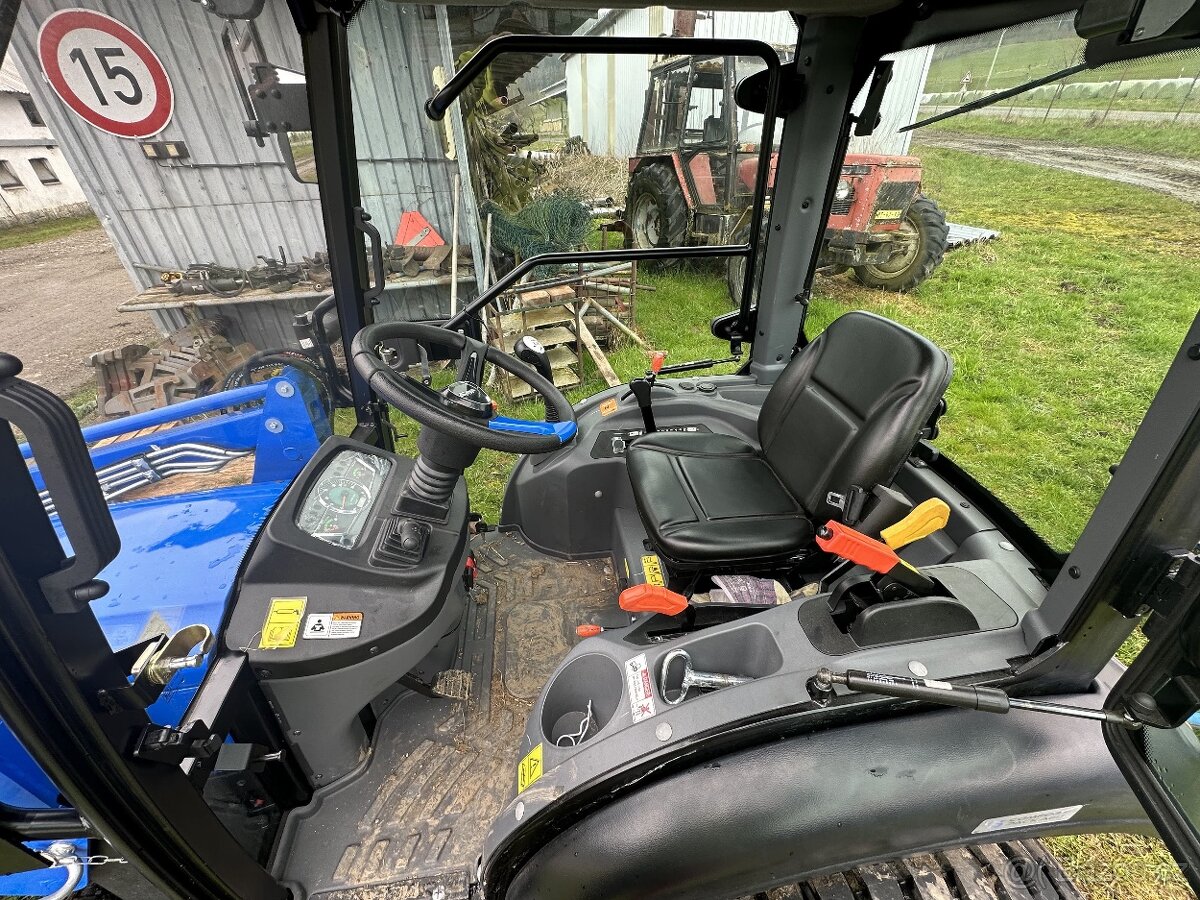 Solis 26 HST 4x4 , 55mth - 2