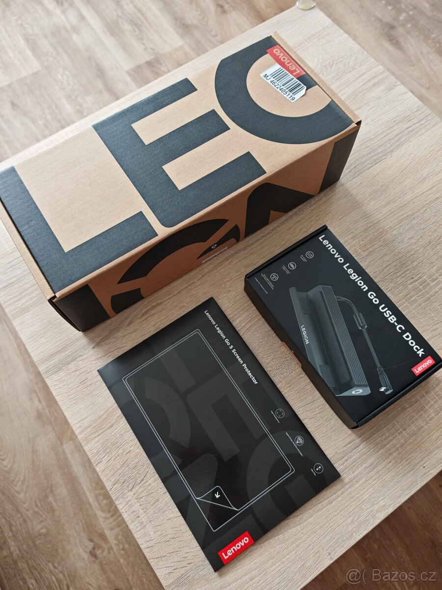 Herní konzole Lenovo Legion Go S - 2