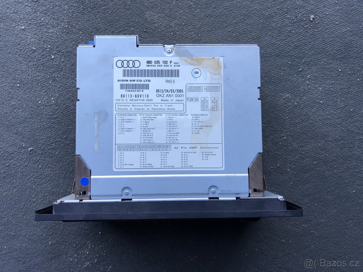 Multimédiální a navigační systém Audi RNS-E pro Audi A6 C5 - 2