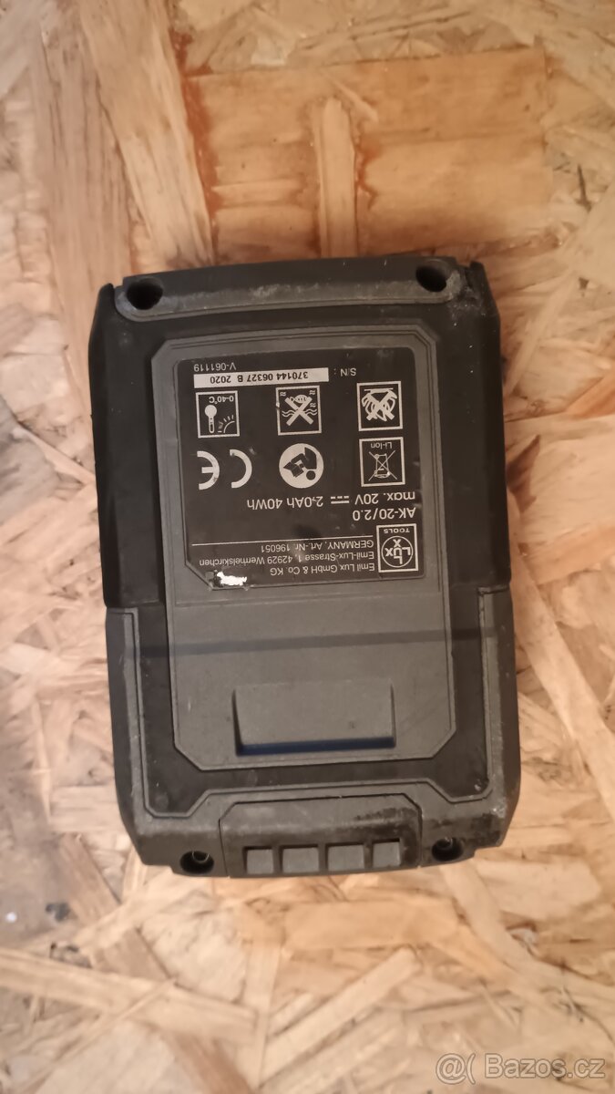 LUX-TOOLS 1 PowerSystem Akumulátor+nabíječka - 2