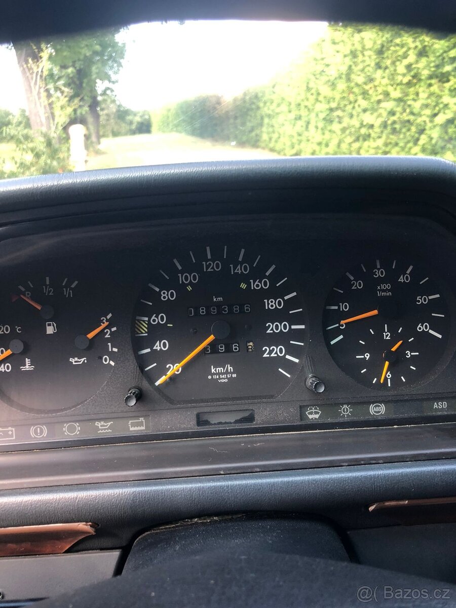 Mercedes Benz 300TD Kombi - 2