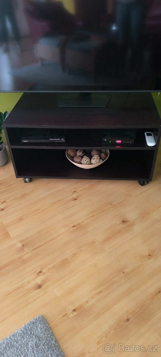 Obývací nábytek - 2