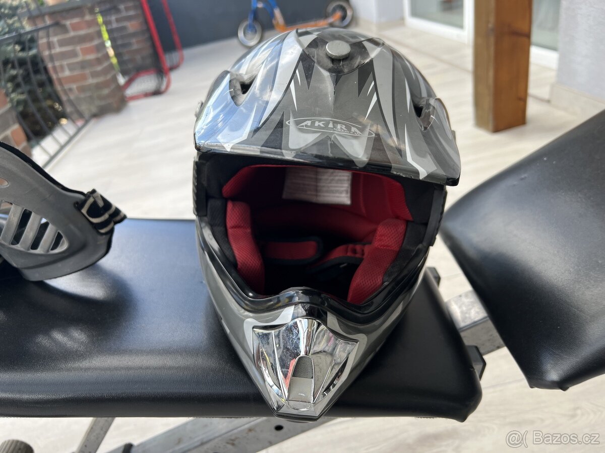 Přilba na motorku - 2