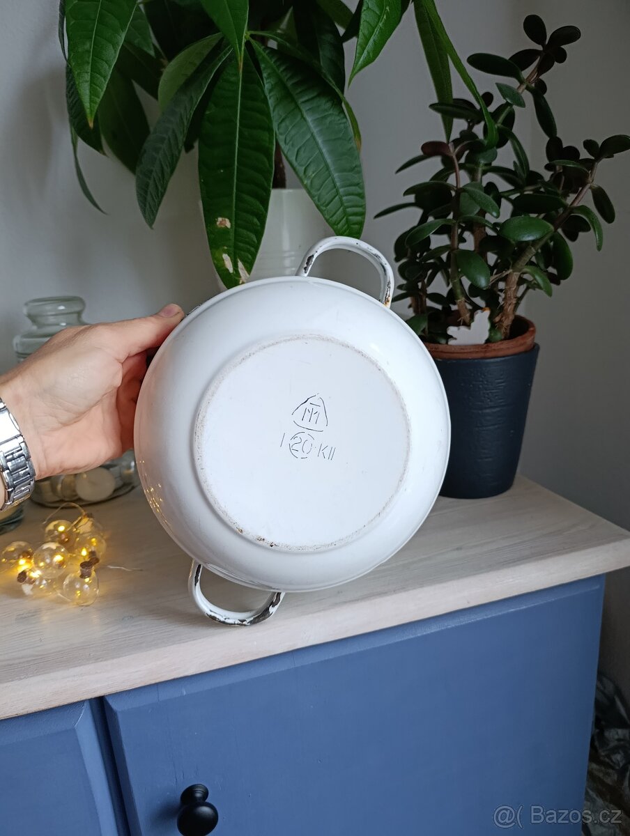 Smaltovaná bílá mísa - 2