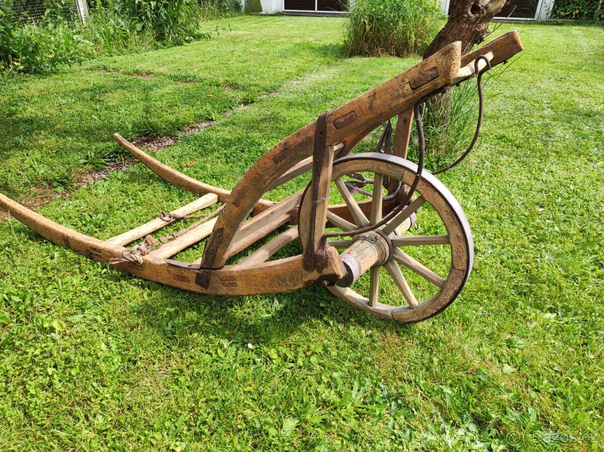 Starožitný trakař - 2