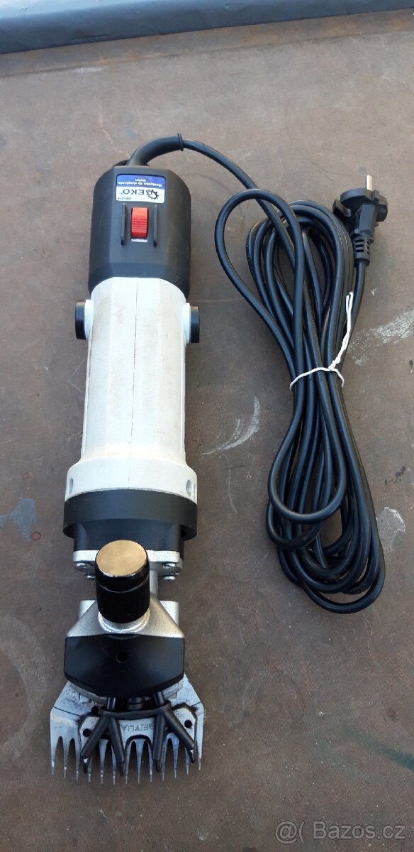 Stříhací strojek - 2