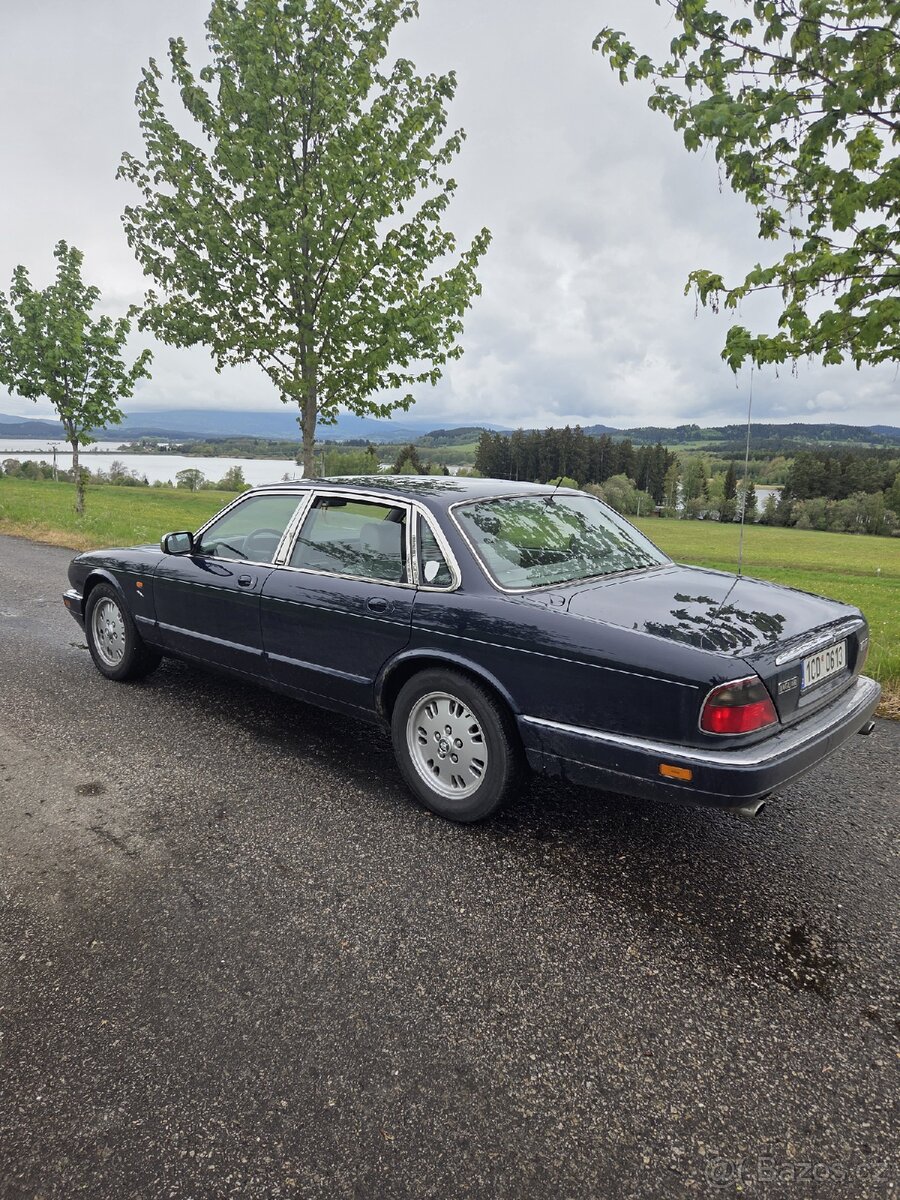 Jaguar xj x300 4.0 - 2