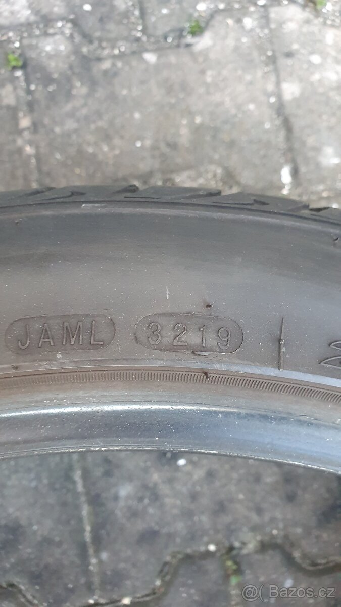 Pneu nexen 235/40r19 - 2