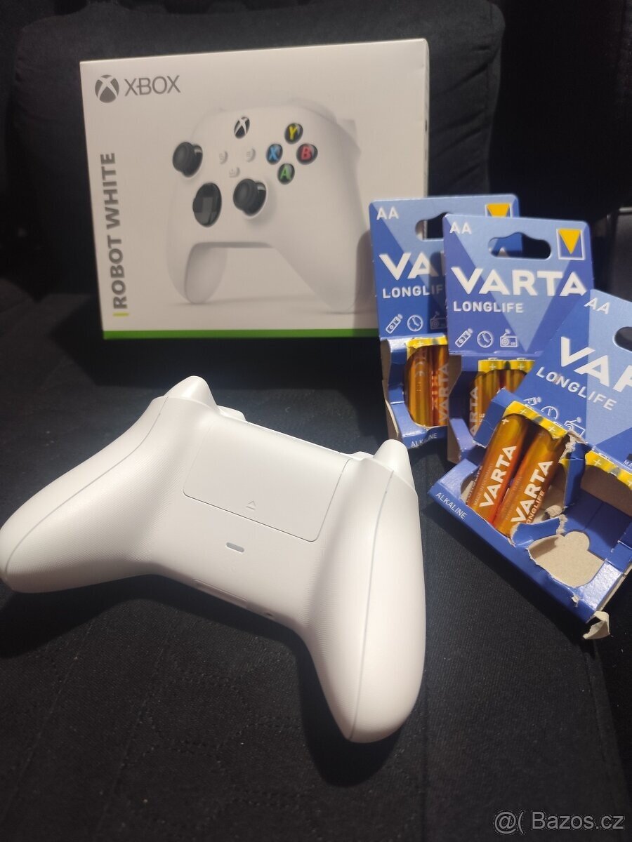 Xbox ovladač - 2