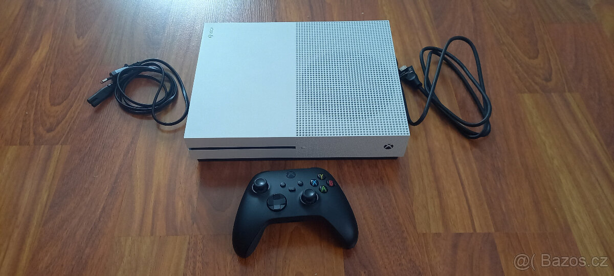 Prodám XBOX ONE S 500GB - 2