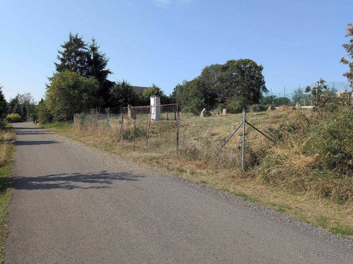 Stavební pozemek - Bratřínov - 2