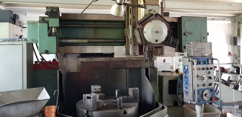 Karusel SKJ 8 BNC - 2