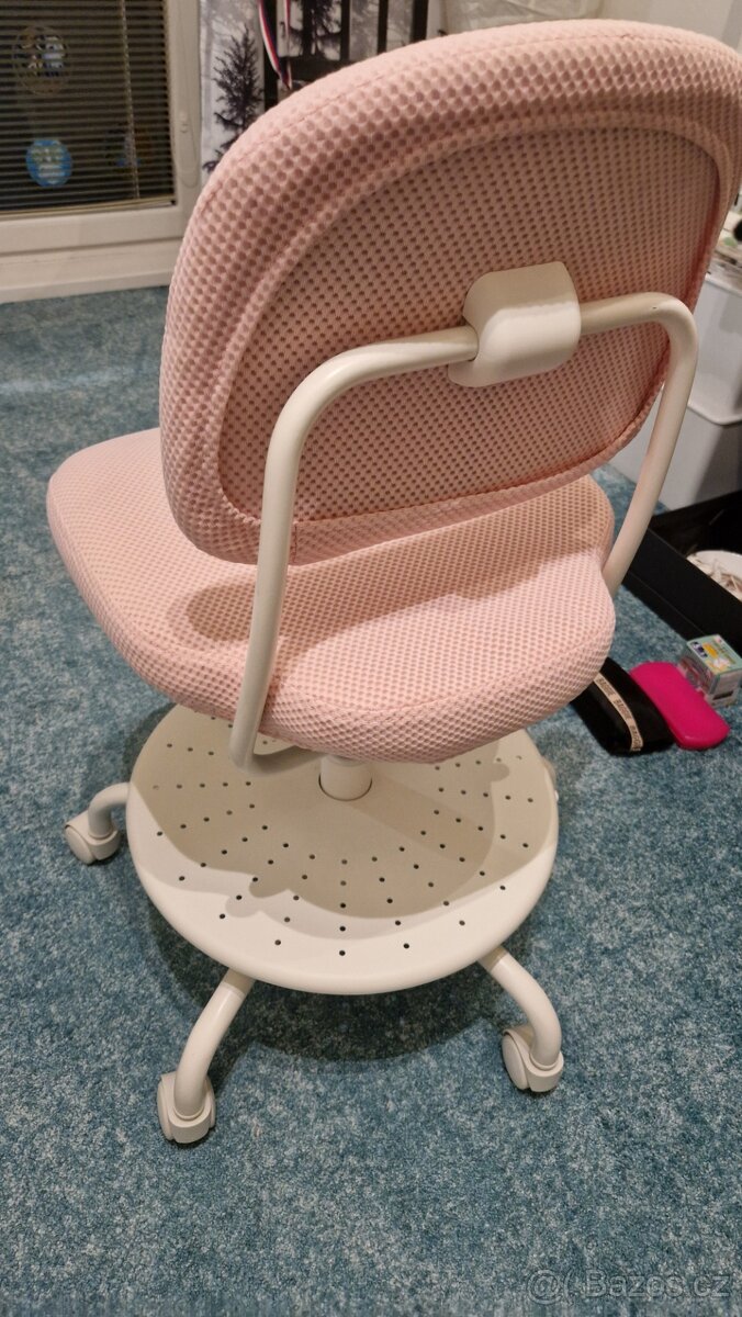 Dětská židle IKEA VIMUND jako nová - 2