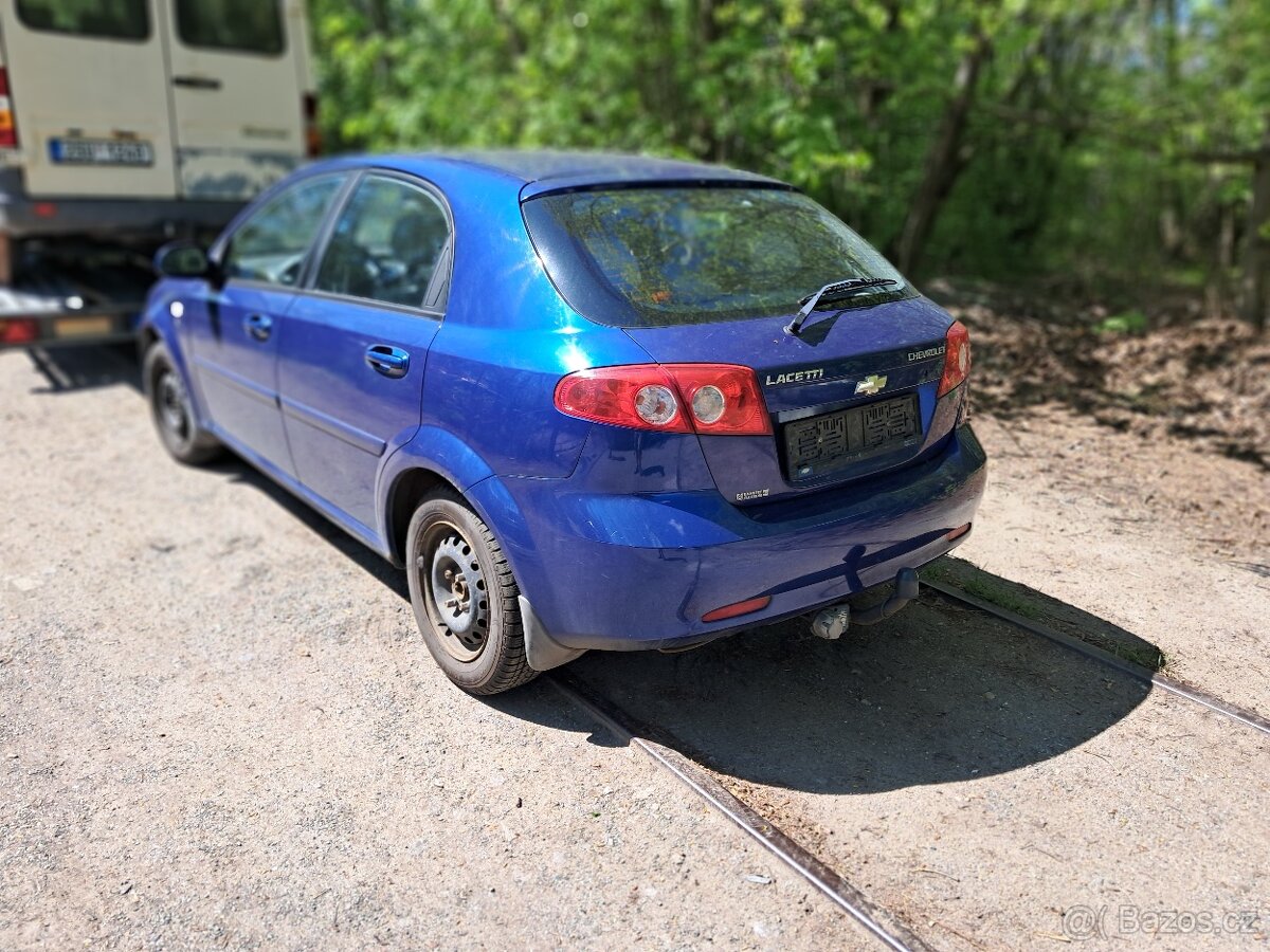 Chevrolet Lacetti - 2