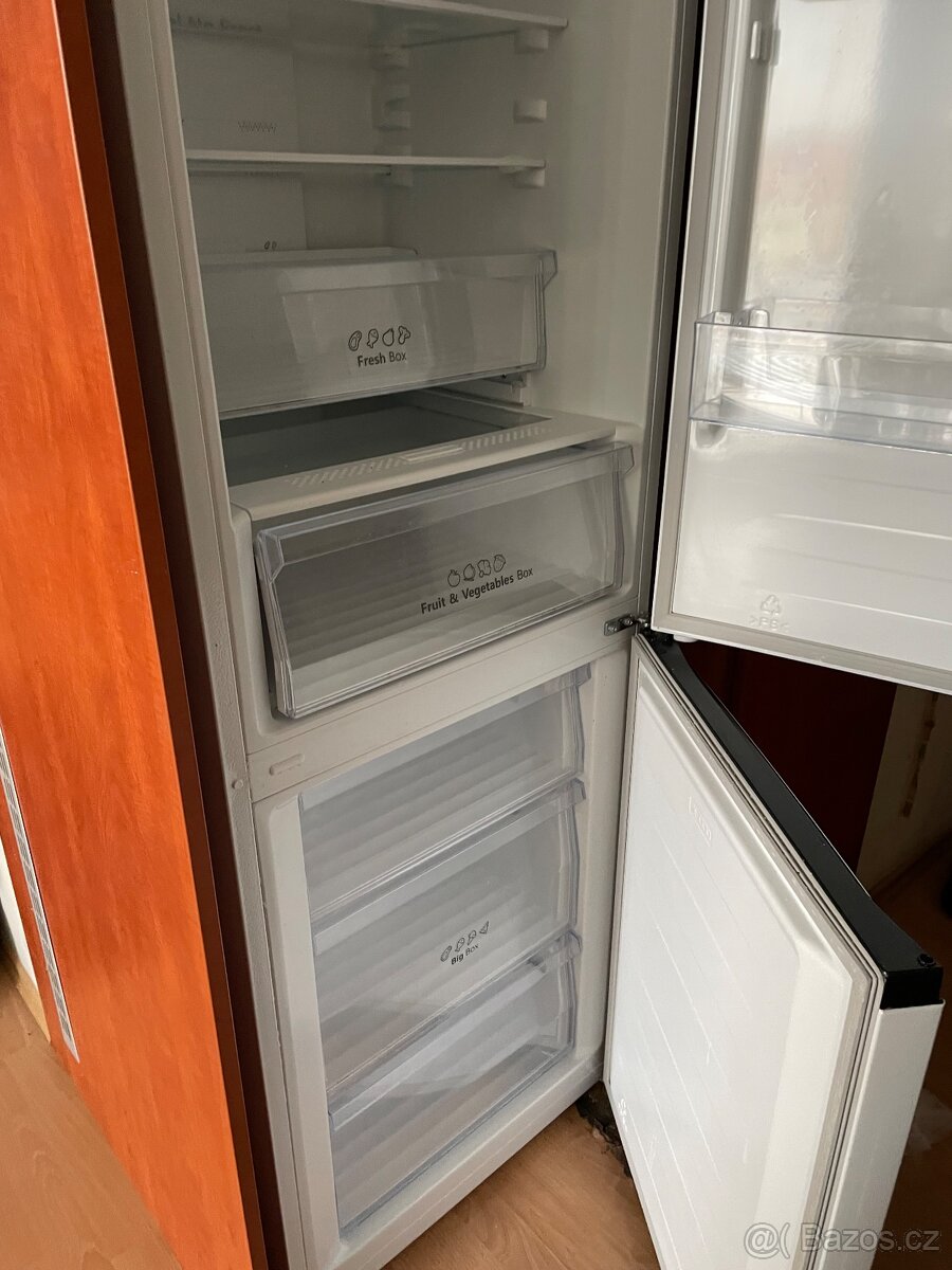 Chladnicka Hisense kombi - 2