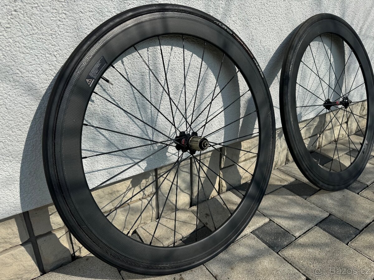 Silniční carbonova kola - 2