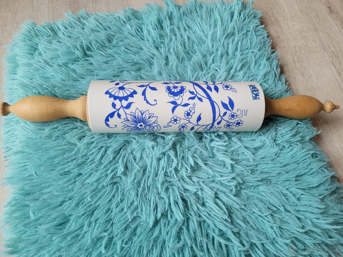 Dekorativní váleček - 2