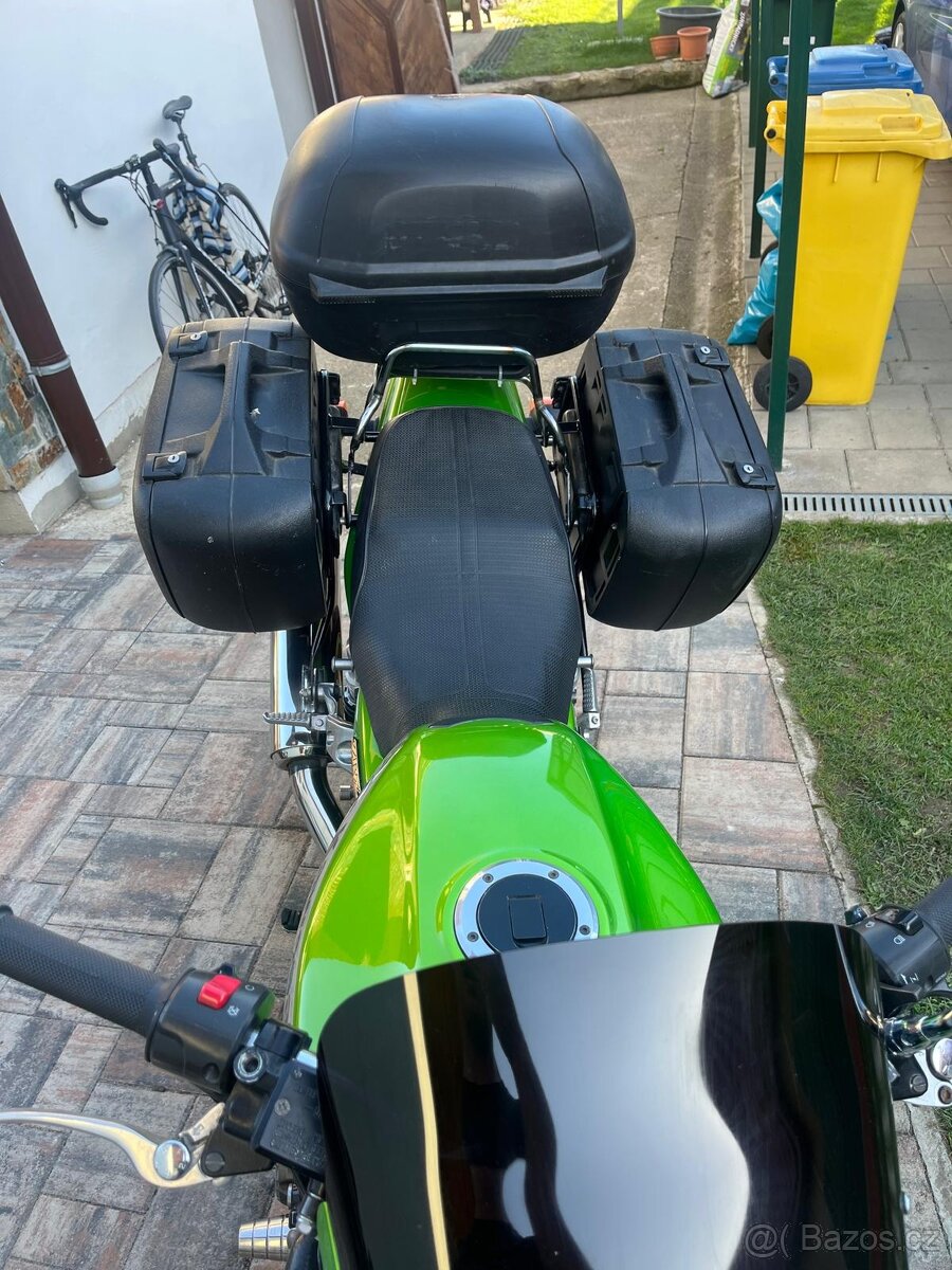 Kawasaki ZRX 1200 R - 2