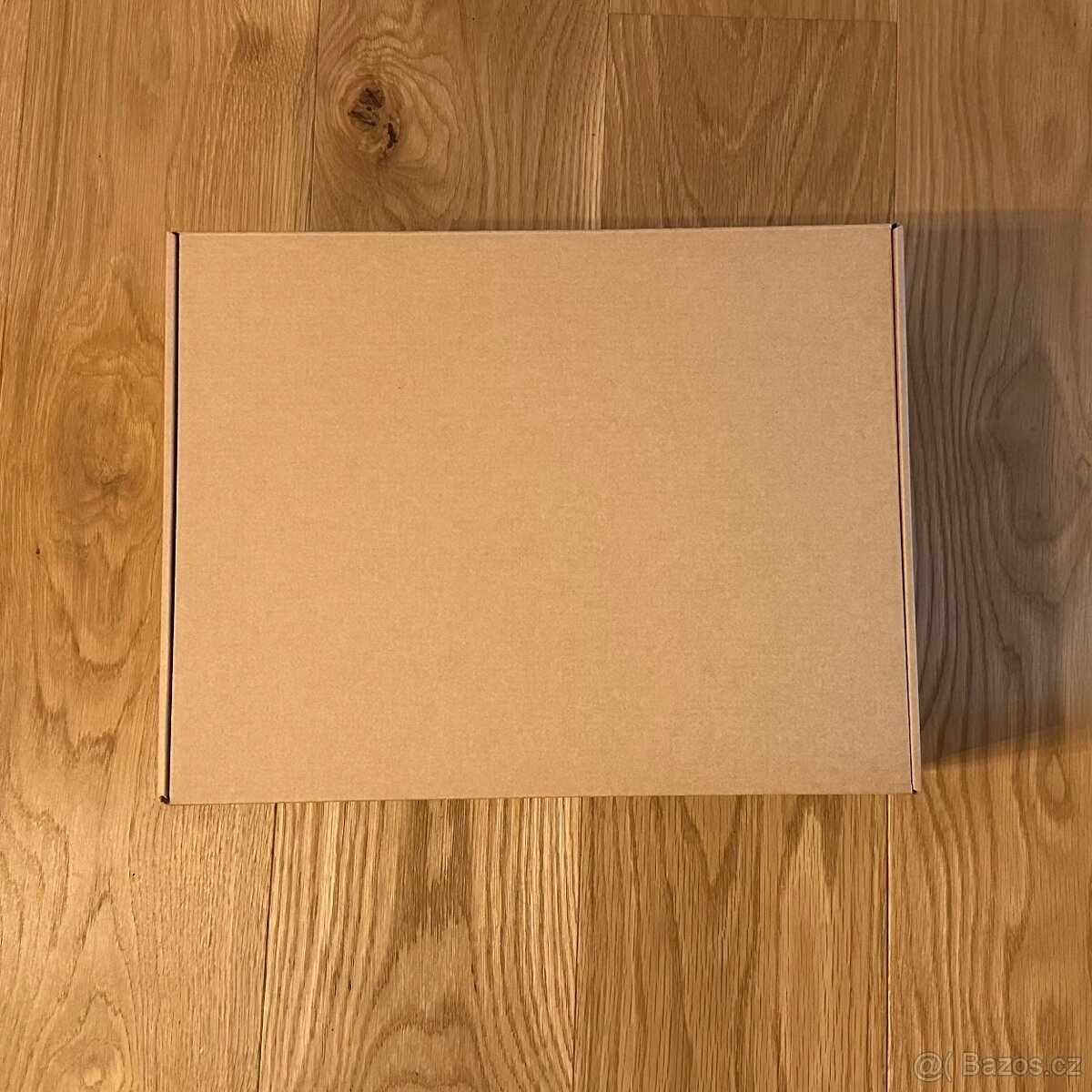 Poštovní krabice s lepícím proužkem - 2