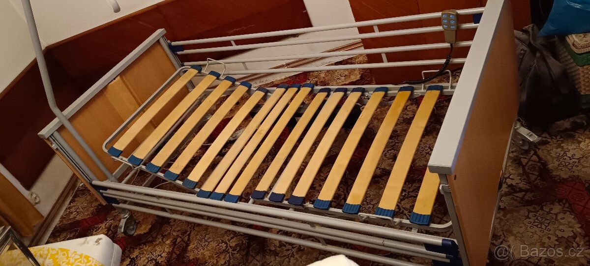 Zdravotní polohovací postel - 2