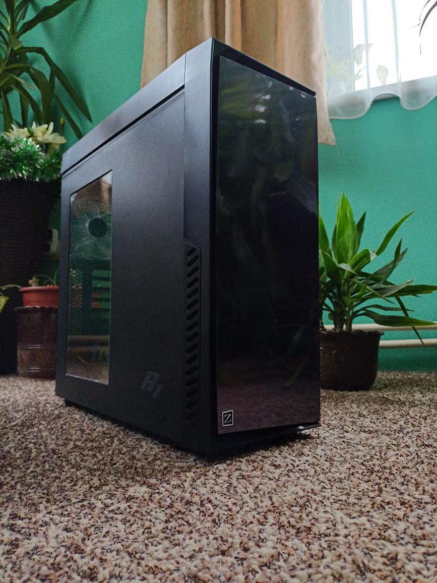 ATX skříň Zalman R1 - 3x 120mm fan | Midi Tower | Pěkný stav - 2