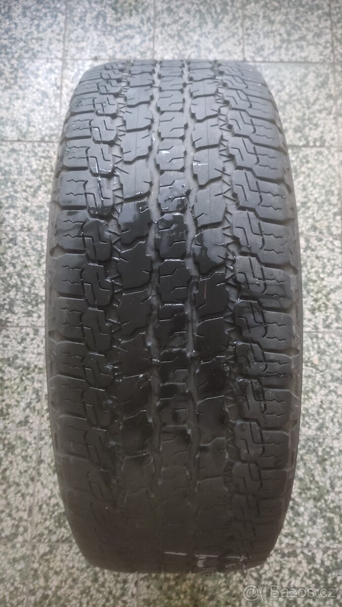 Letni pneu 265/80/18 - 2