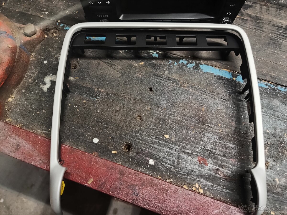 Porsche Cayenne autoradio s navi (2003-2010) - 2