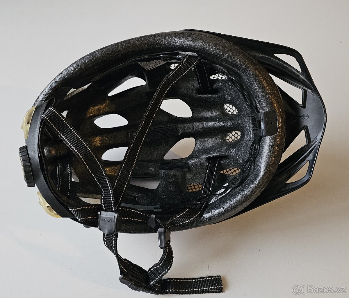 Cyklistická helma - 2