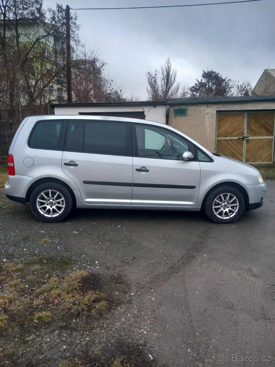 VW Touran 1.9tdi 74kW - 2