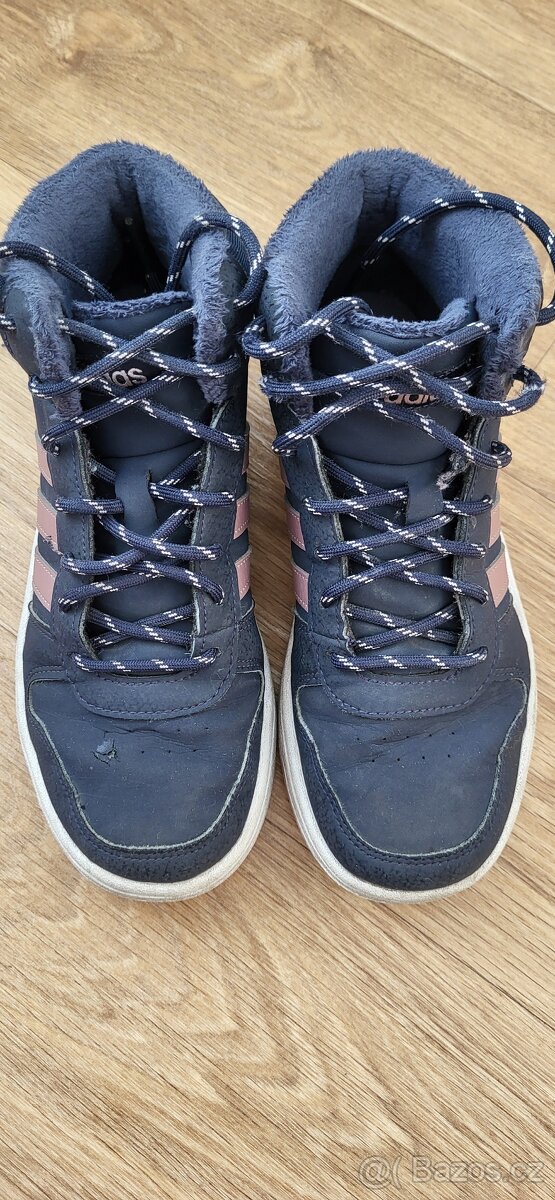 Kotníkové boty Adidas vel. 35 - 2