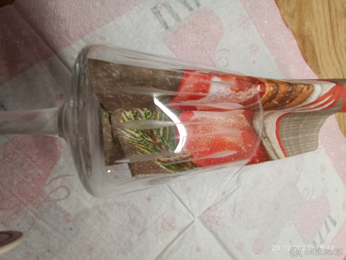 Skleničky na nožičce - 2