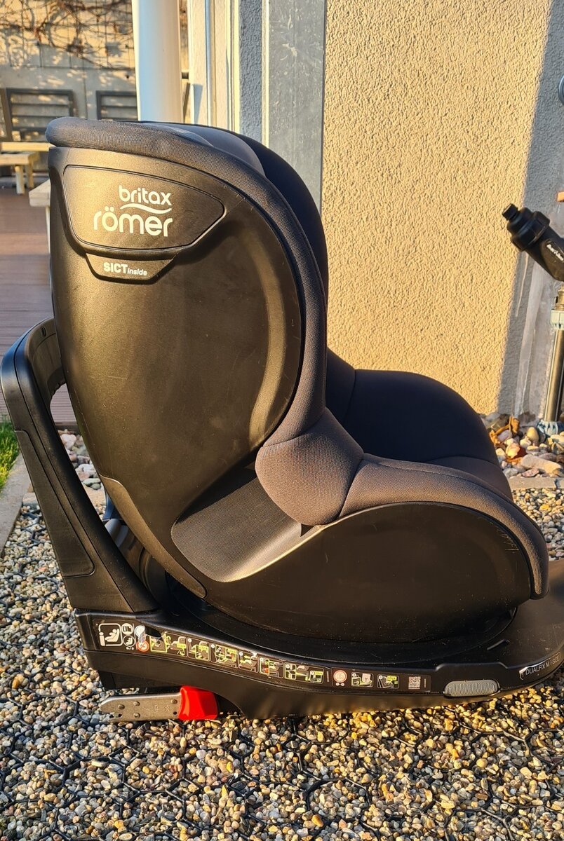 Autosedačka Britax Römer Dualfix M i-Size - 2
