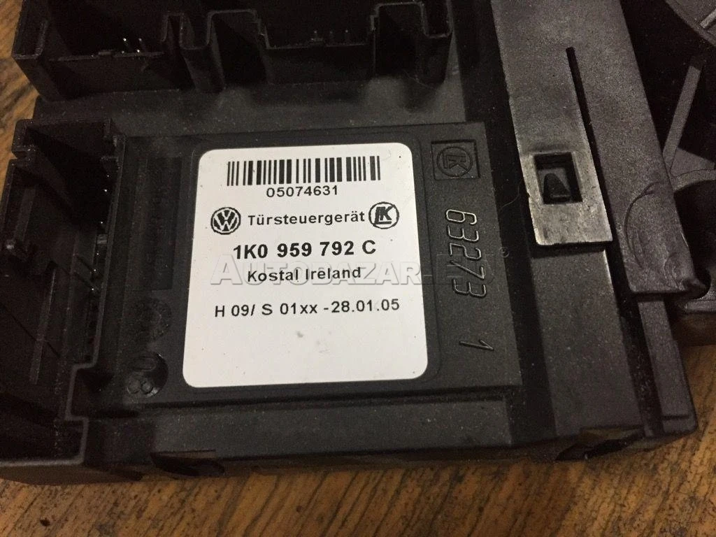 VW JETTA 3 Golf 5- STAHOVANI OKNA - 2