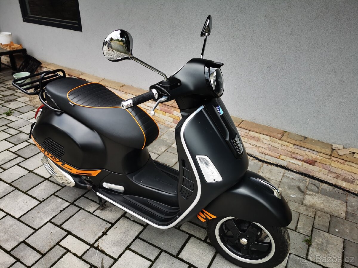 Vespa GTS 300 - 2