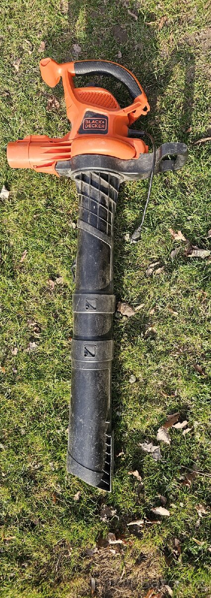 Zahradní vysavač/fukar BLACK+DECKER - 2