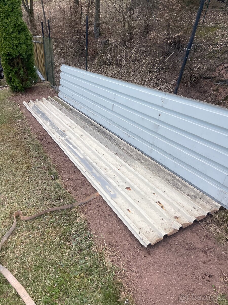 Plechové střešní kritiny - 2